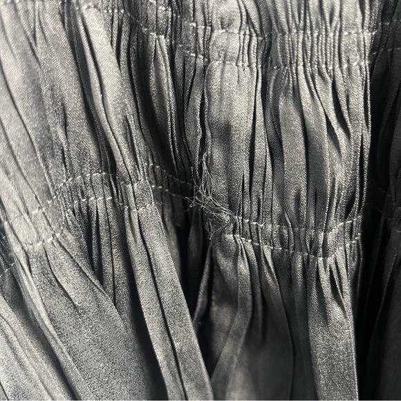 Current Air Dress Gray Cecile Smocked Mini V Neck Fit Flare Pleated size large - Picture 7 of 10